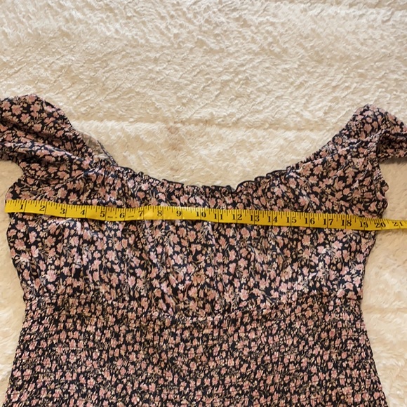 Off the Shoulder Mini Dress - Picture 2 of 4